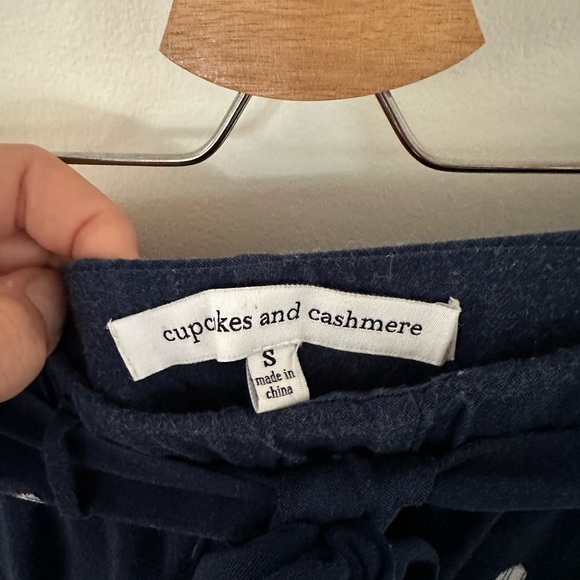 Women’s Small Navy Polka Dot Culottes with tie waist - Picture 4 of 6